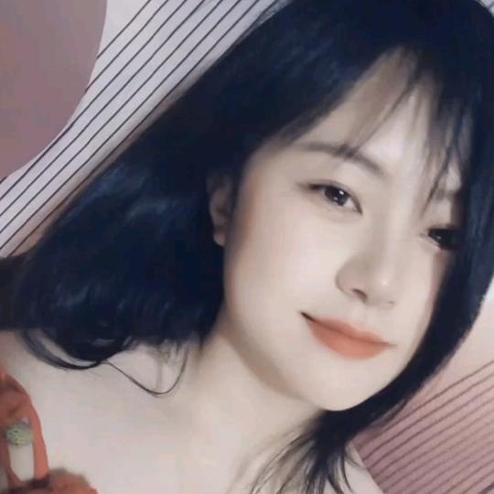 小了白了兔～