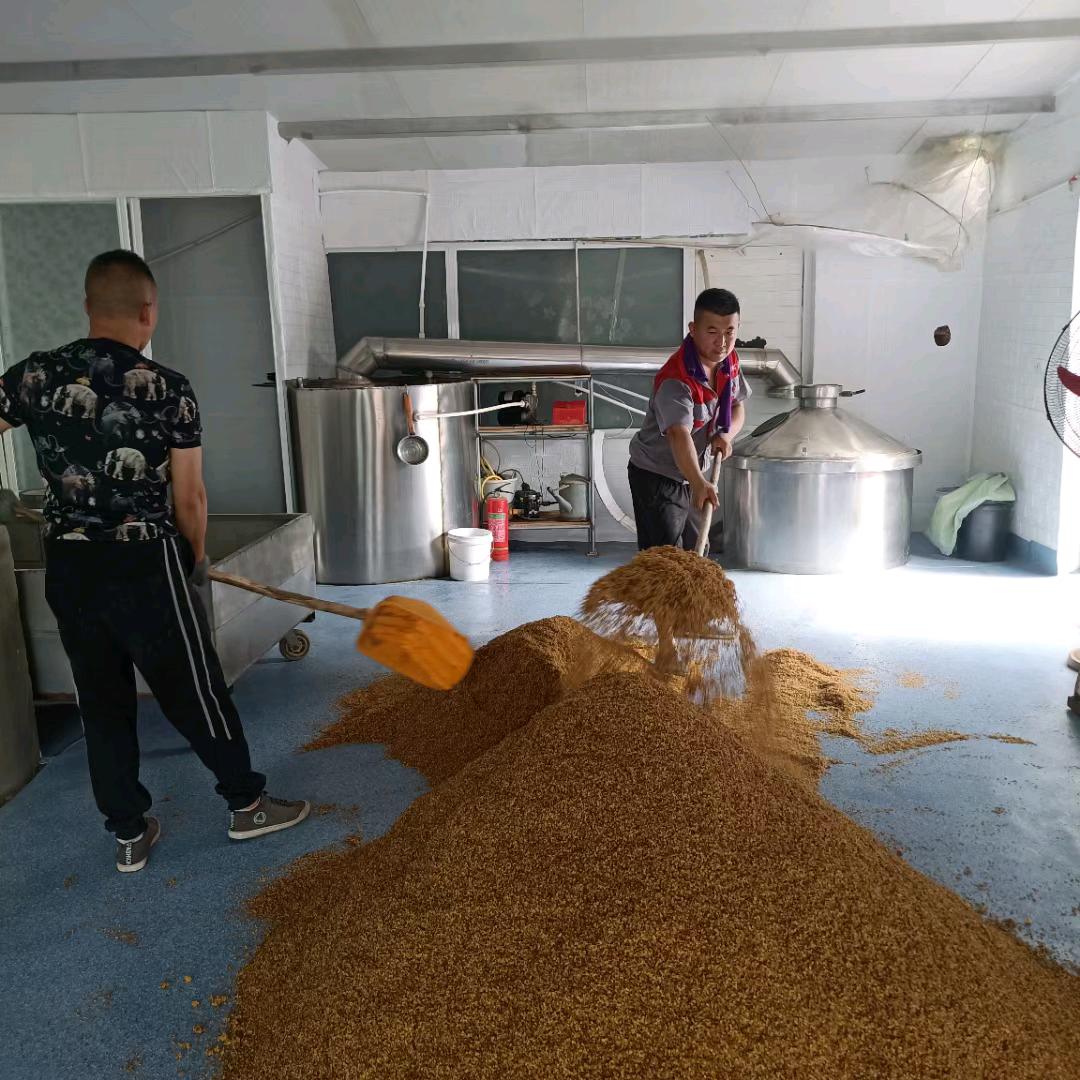 沈阳张丛小烧白酒坊