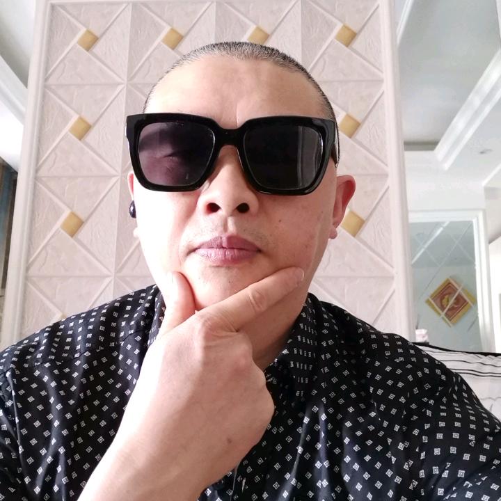 张世旭