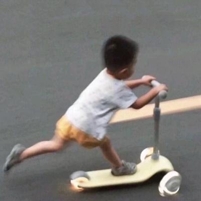 脚底三颗痣