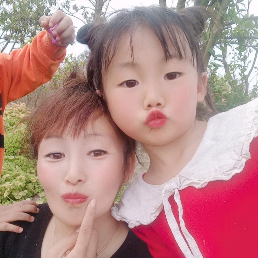 柳姐:哎呦喂！🌺🌿🌺