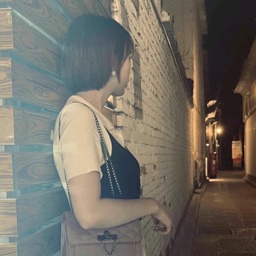 胡氏家族- 小凤