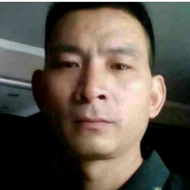 齐万世