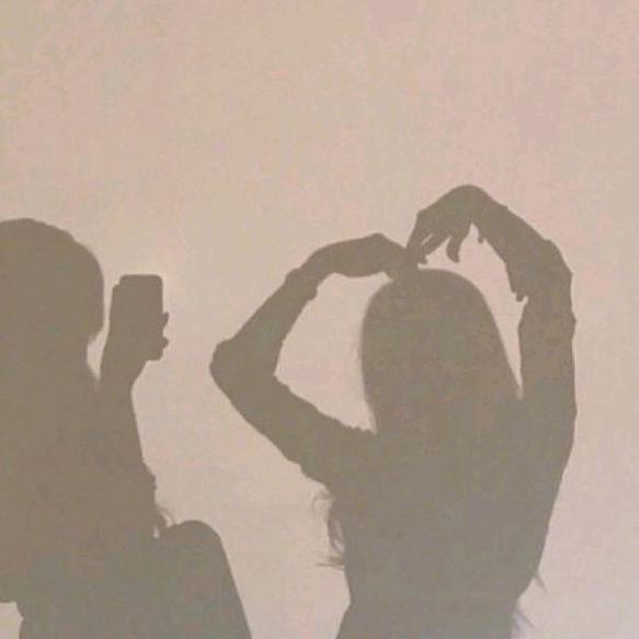 水瓶座的兔子汪