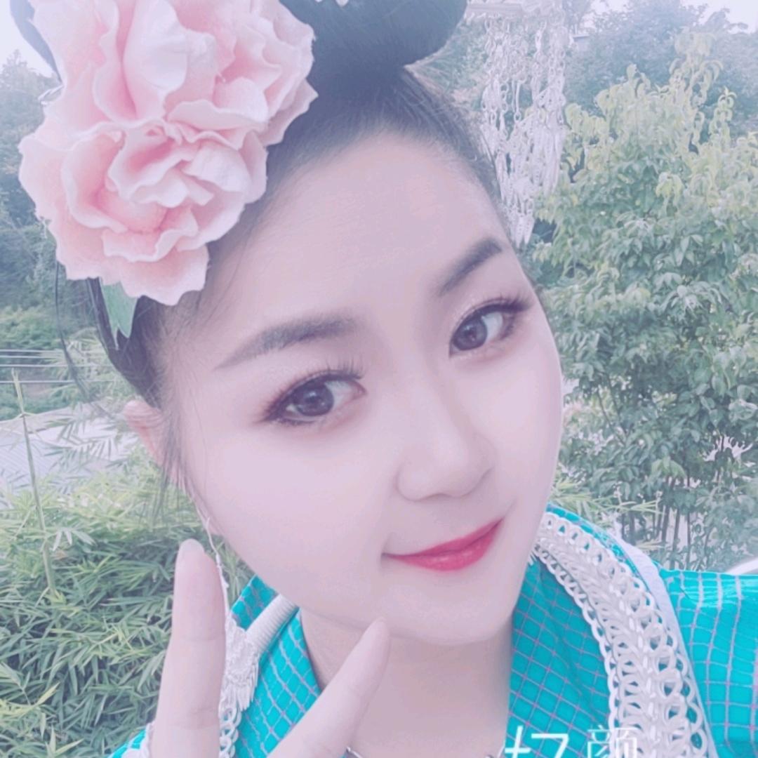 负婆(割花贴花加工鞋子靴子包包)