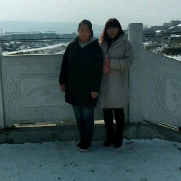 风中百合