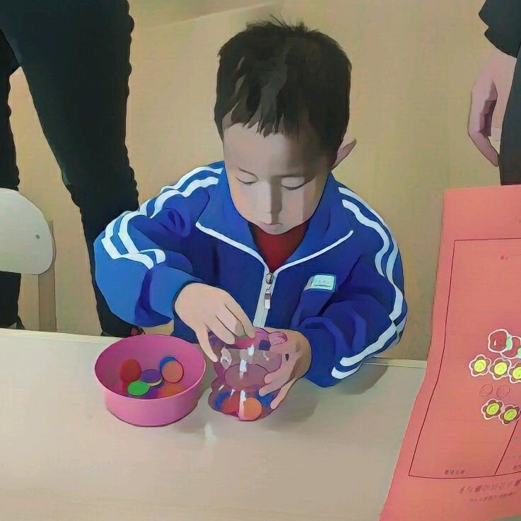 苏彤