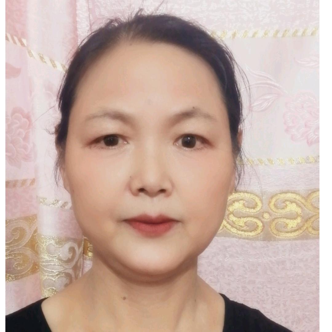 莲姐 早上 5：10开播