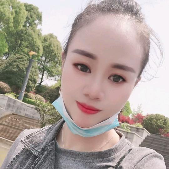 @~小九妹