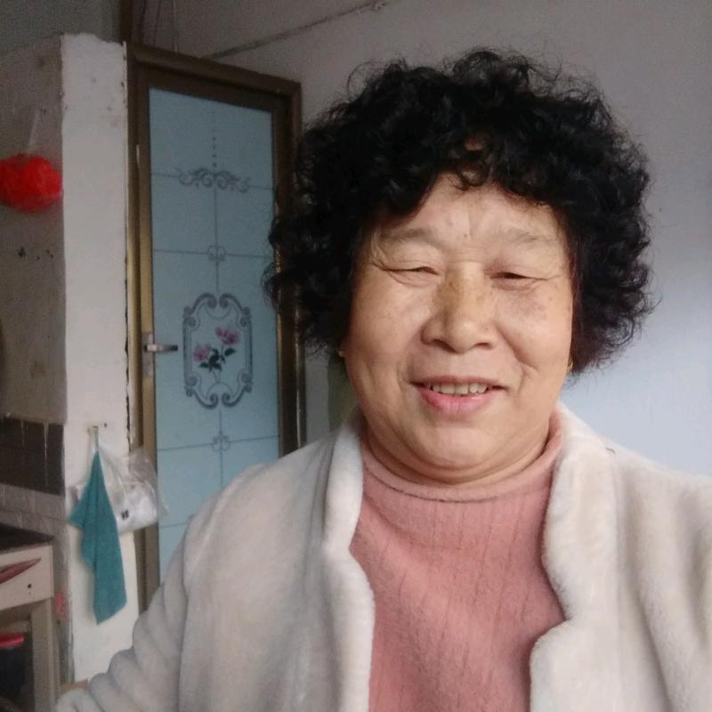 饶素琼