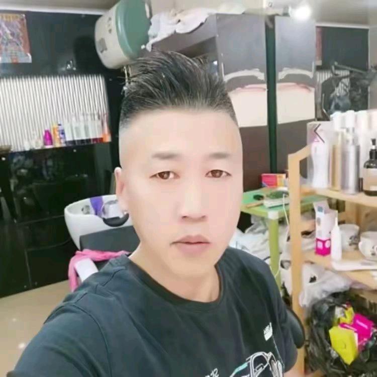 @大江No Name(水瓶座)