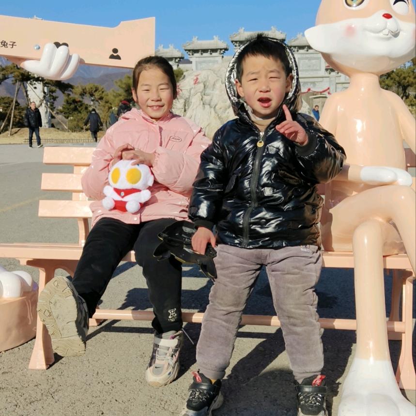 快乐只属于回忆_