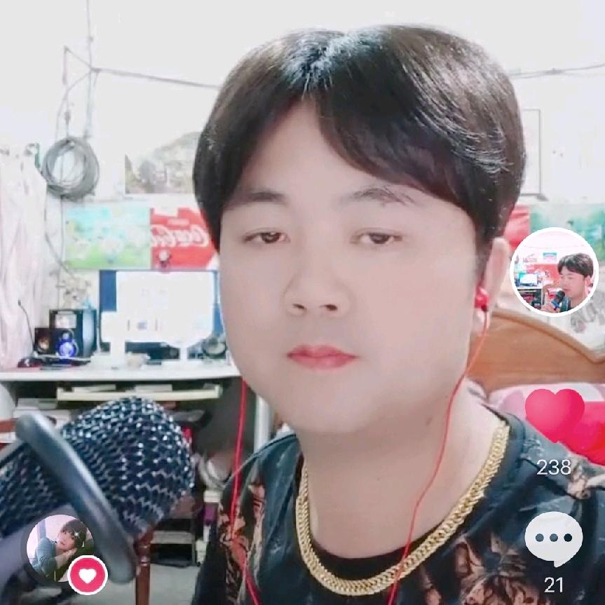 阿进爱唱歌❤️🎤🎤💫