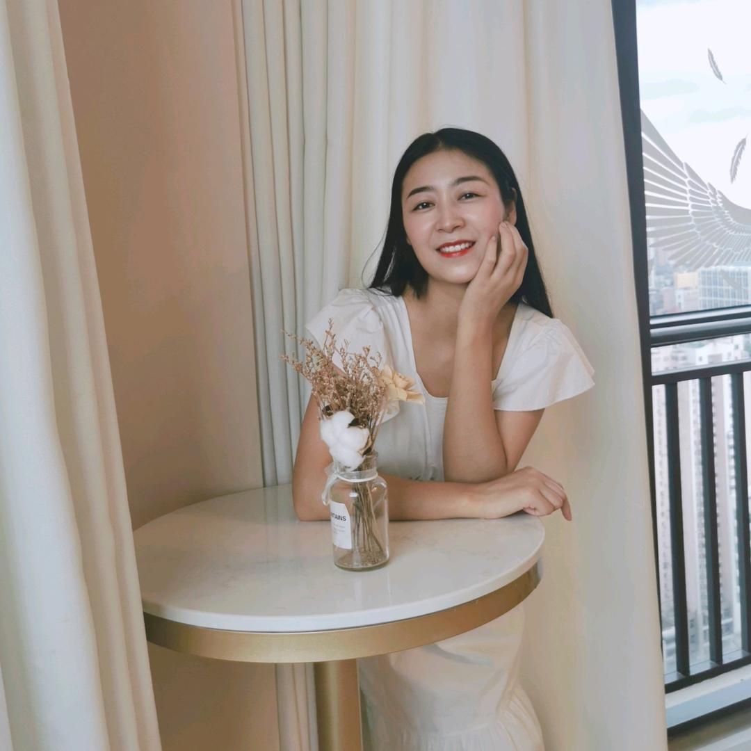 陈懿.拾光美睫-美好老师