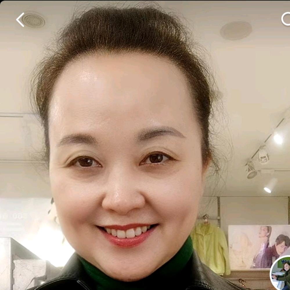 彩霞