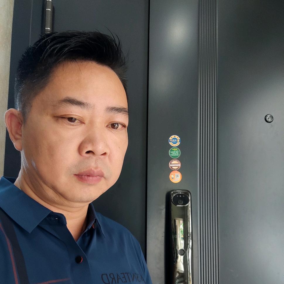 于都金佰鑫门窗亮哥