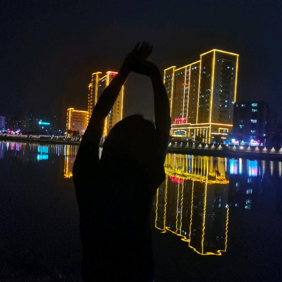 老邓的小邓