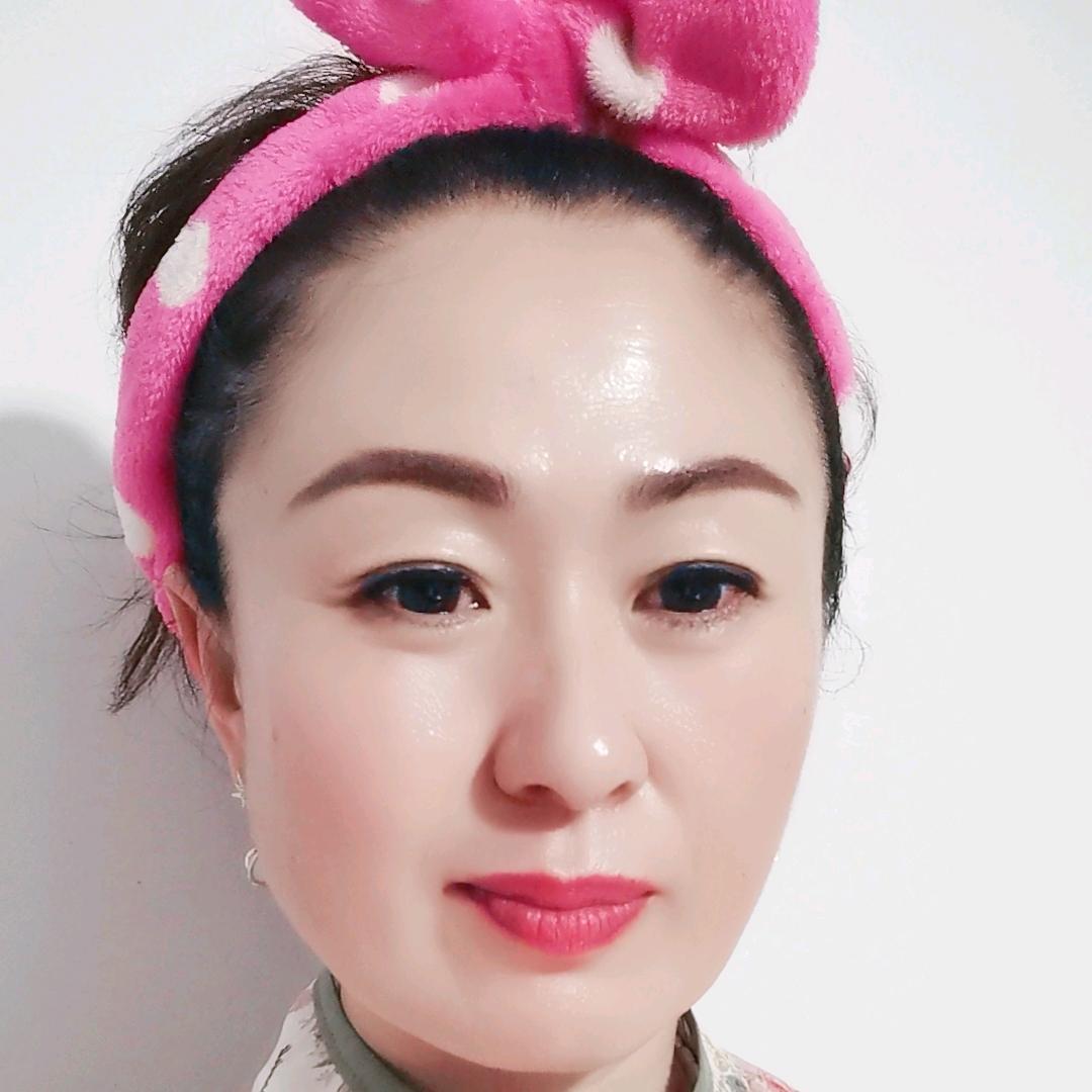 红霞玖玖商贸行