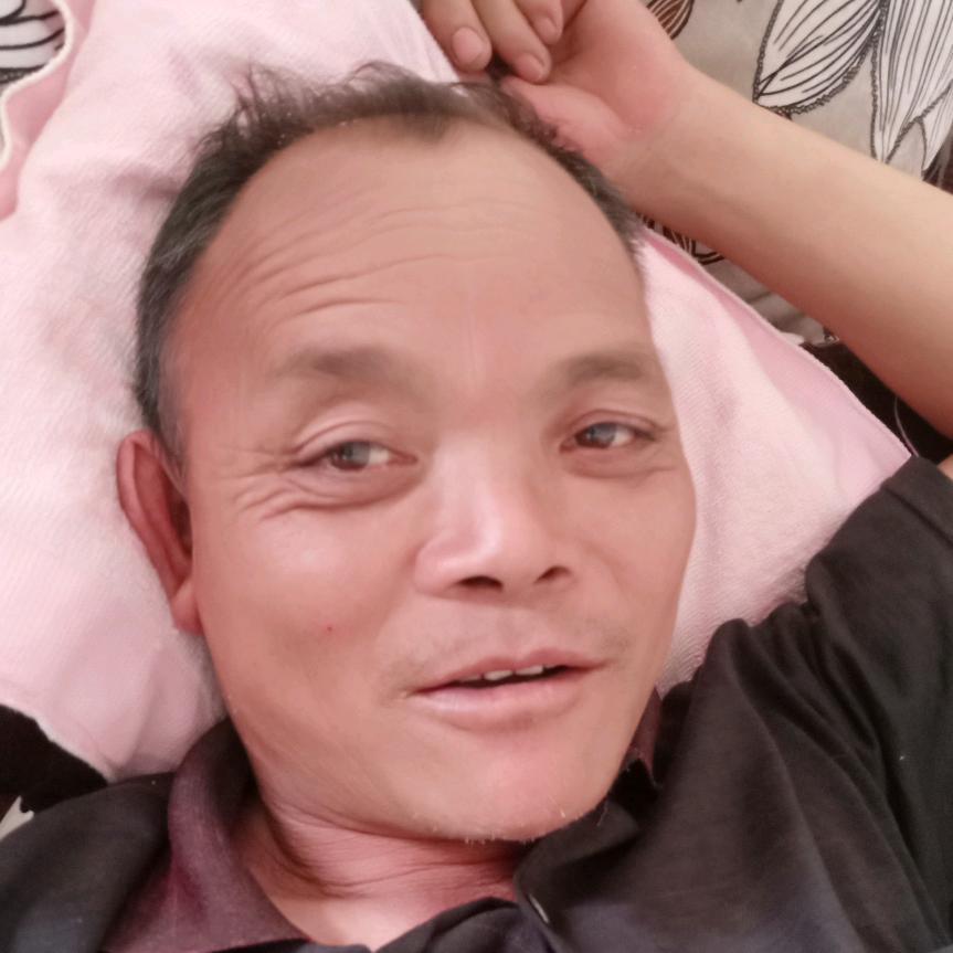 《寻找爱情》，，彭松