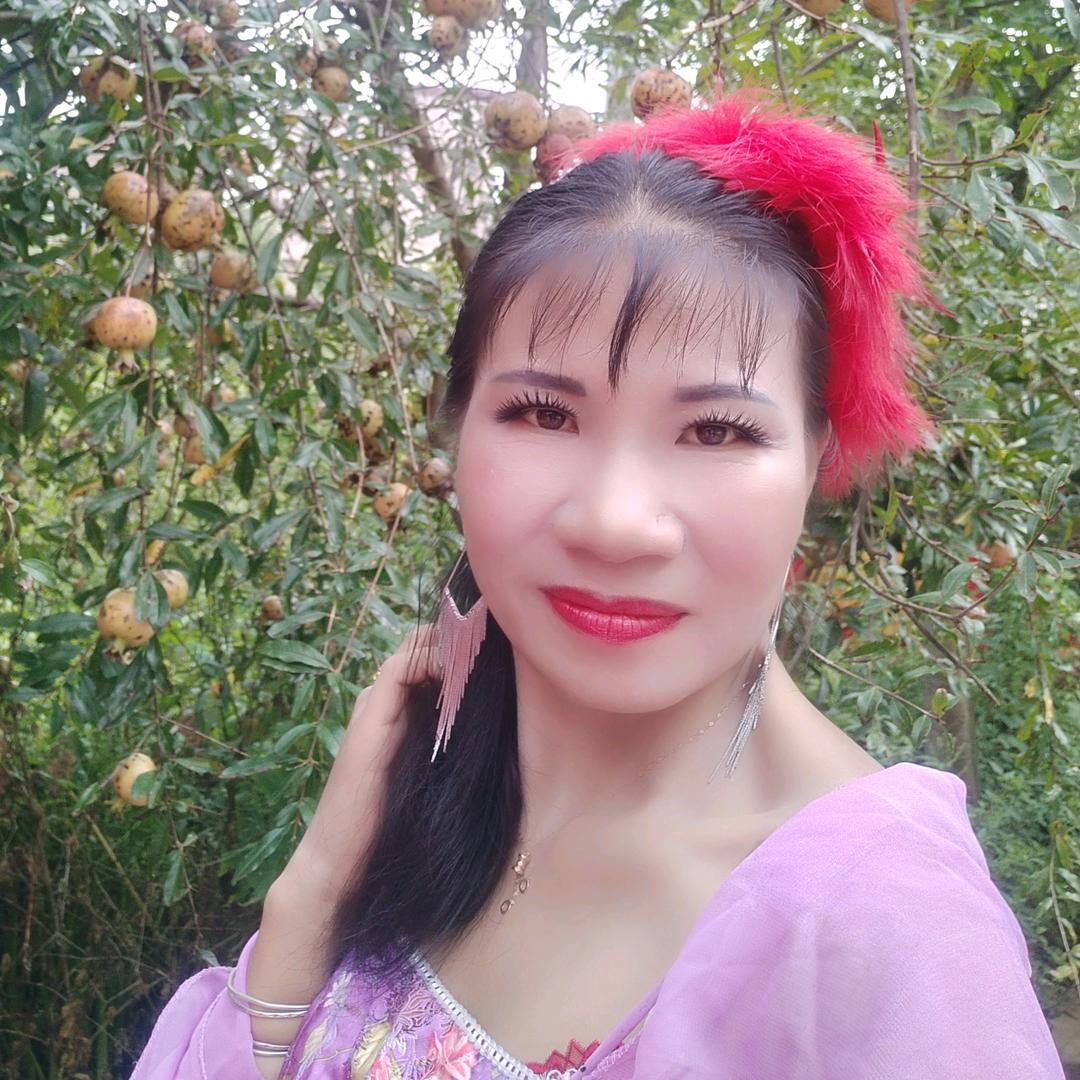 艳红