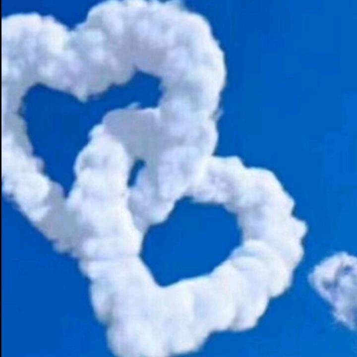 海滨天空