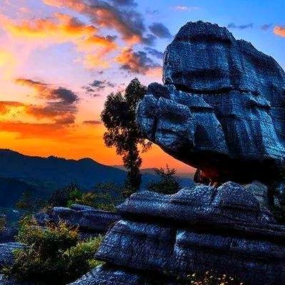 万盛七点半