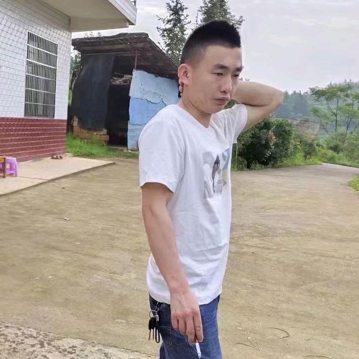 老罗家的大少爷