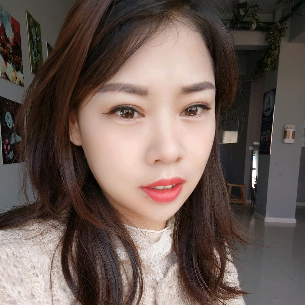 美业，小连连