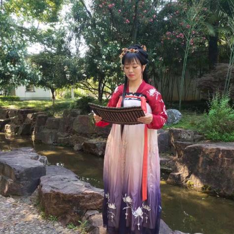 水英