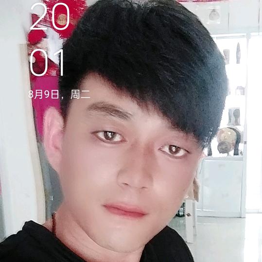 刘强