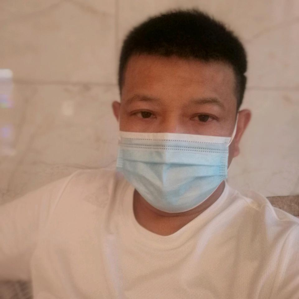 （吴戈）