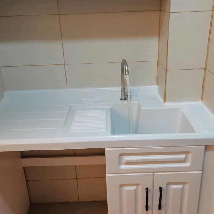 所谓石英石水槽