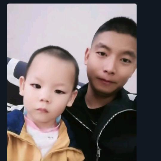 耀眼的光芒：刺痛我的双眼