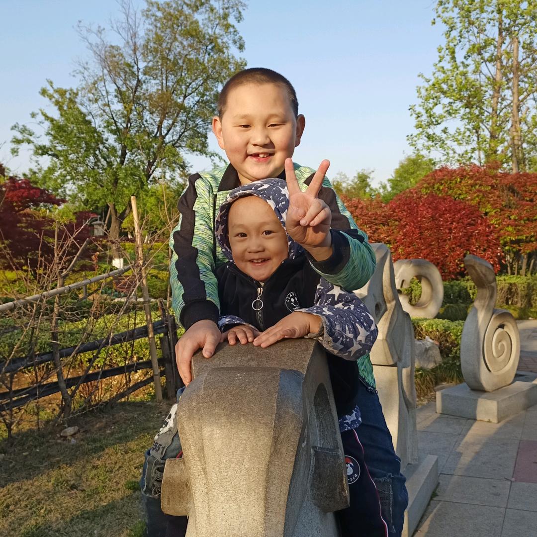 @ღ᭄💞ঞ小🍬幸运💗᭄: ღ᭄💞