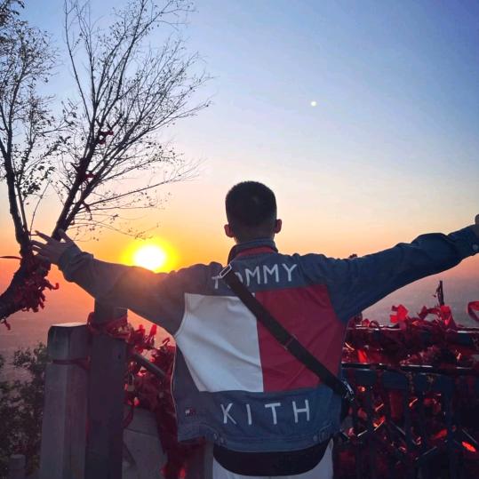 十八线的小县诚