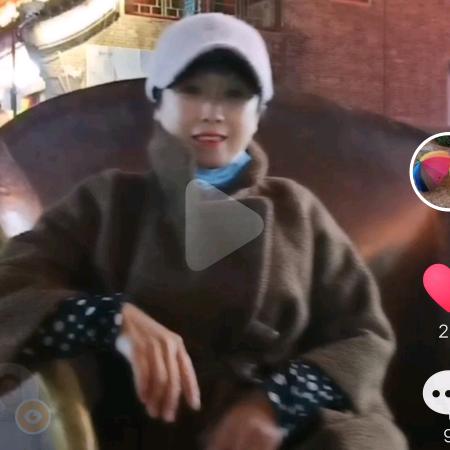 日杂玩具大姐大