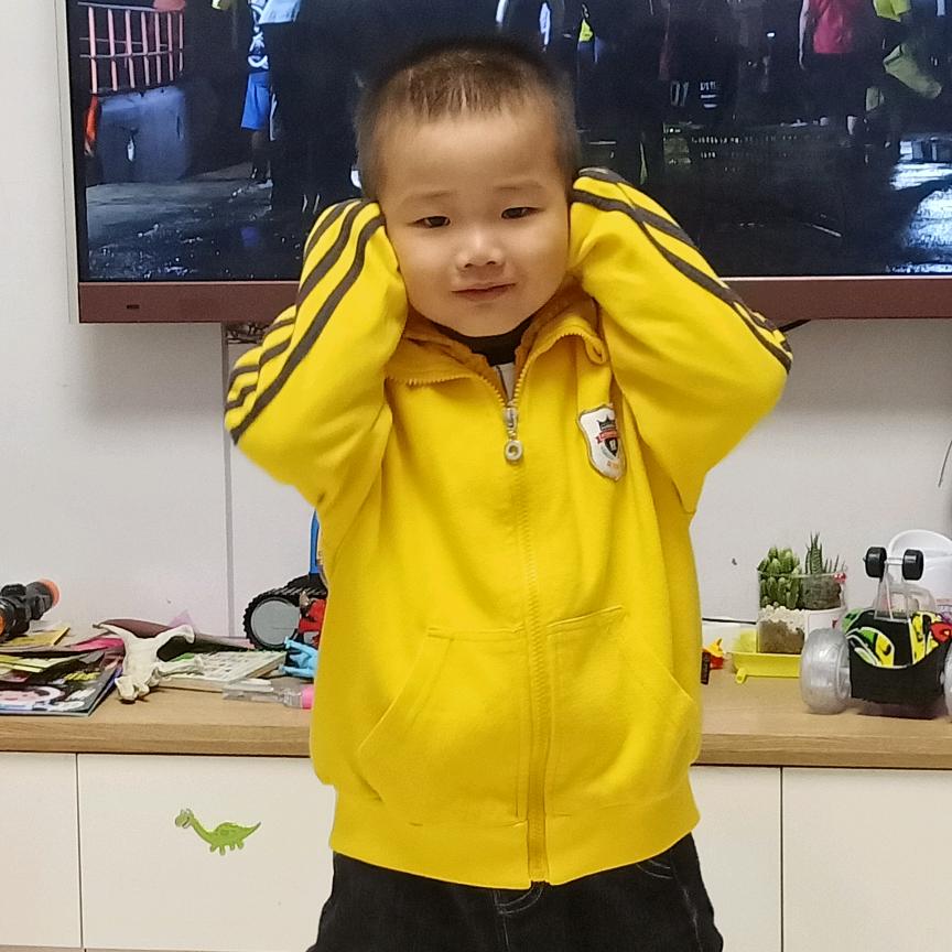 ୧(๑•̀⌄•́๑)૭