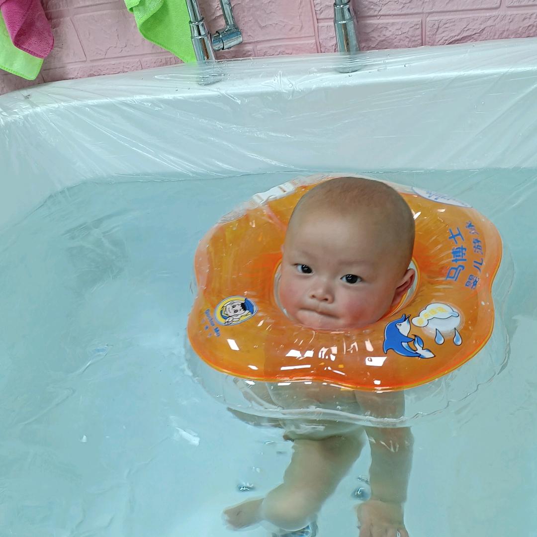墨晗辰