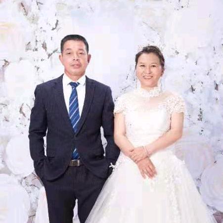 肖育联.