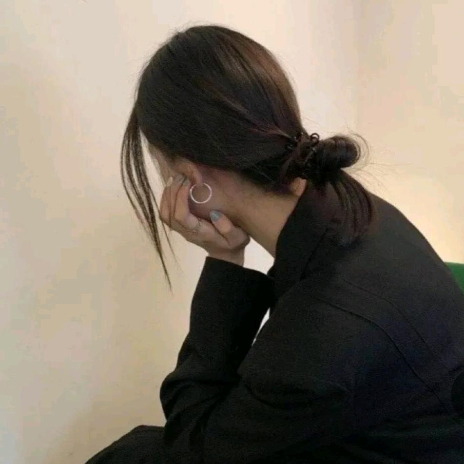 背影姐（彬彬橱窗）