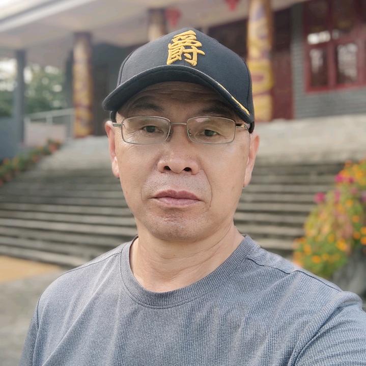 爵爷来了