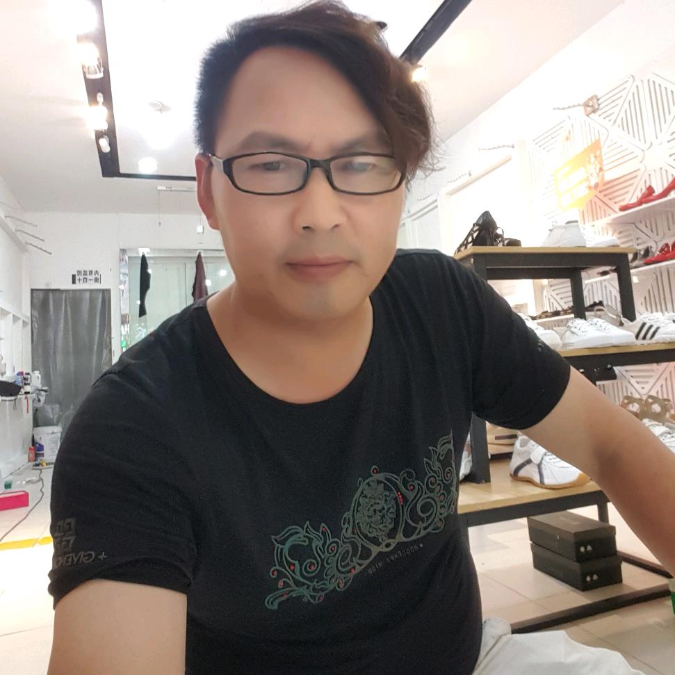 重庆领颖电子商务有限公司