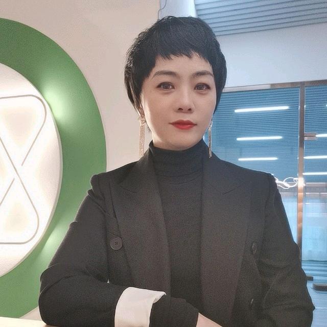 呼市瑜伽木子