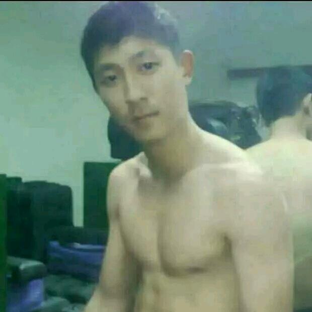 暖不热的冰哥哥