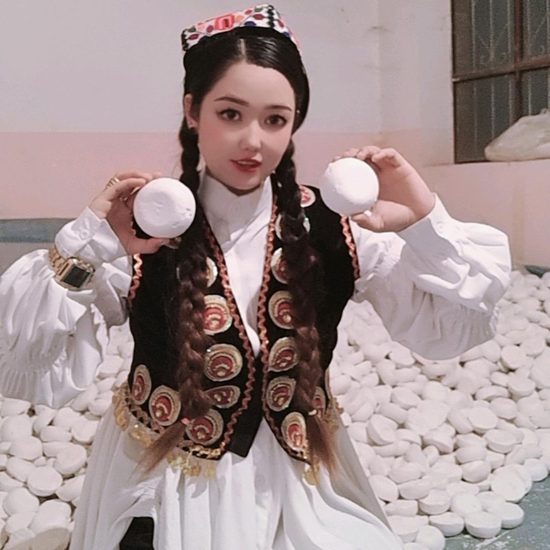 库车一代家族洗护商行