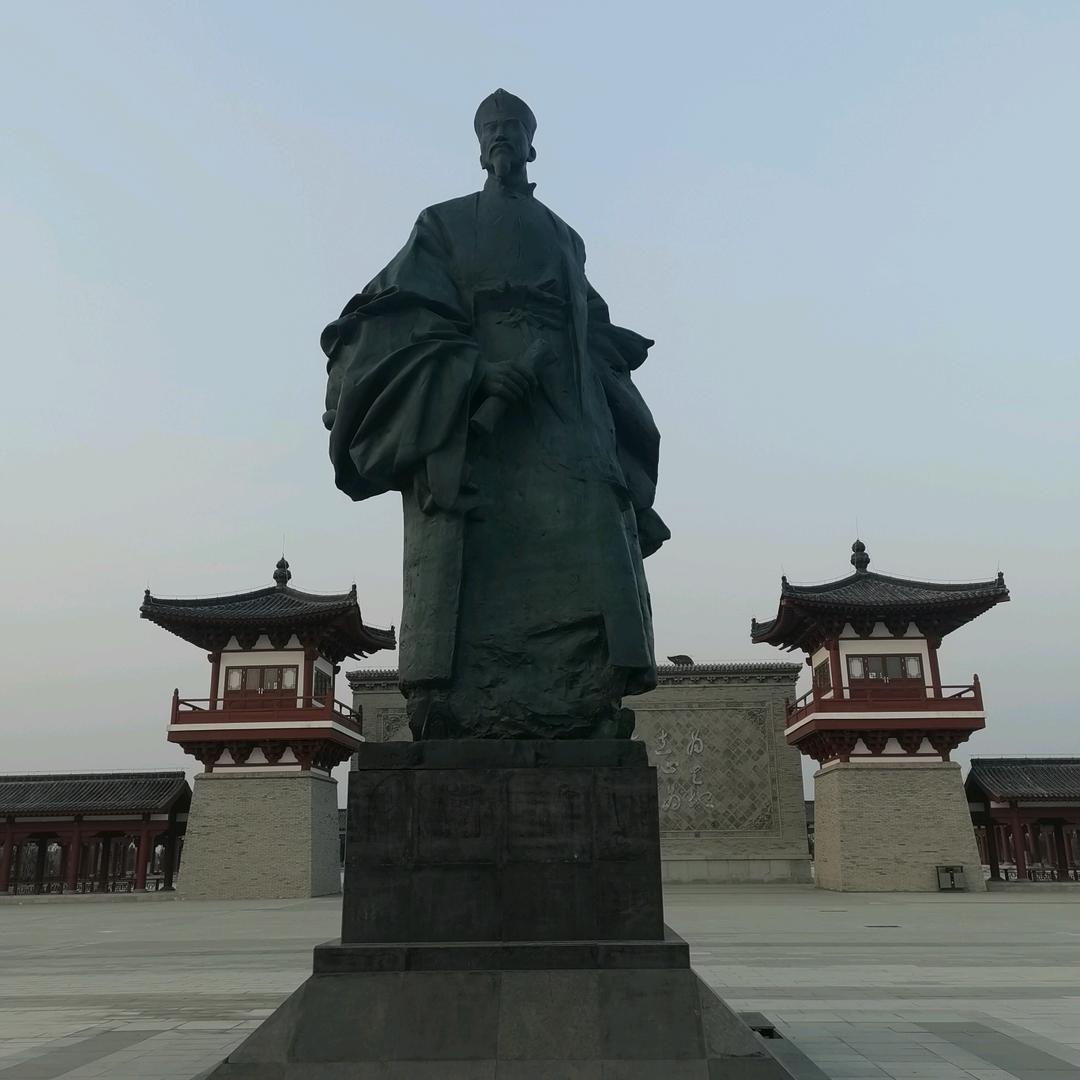 上帝也帅气