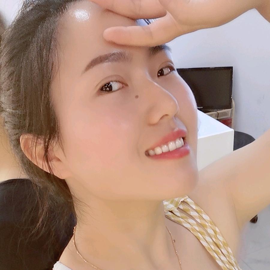 莉莉丝