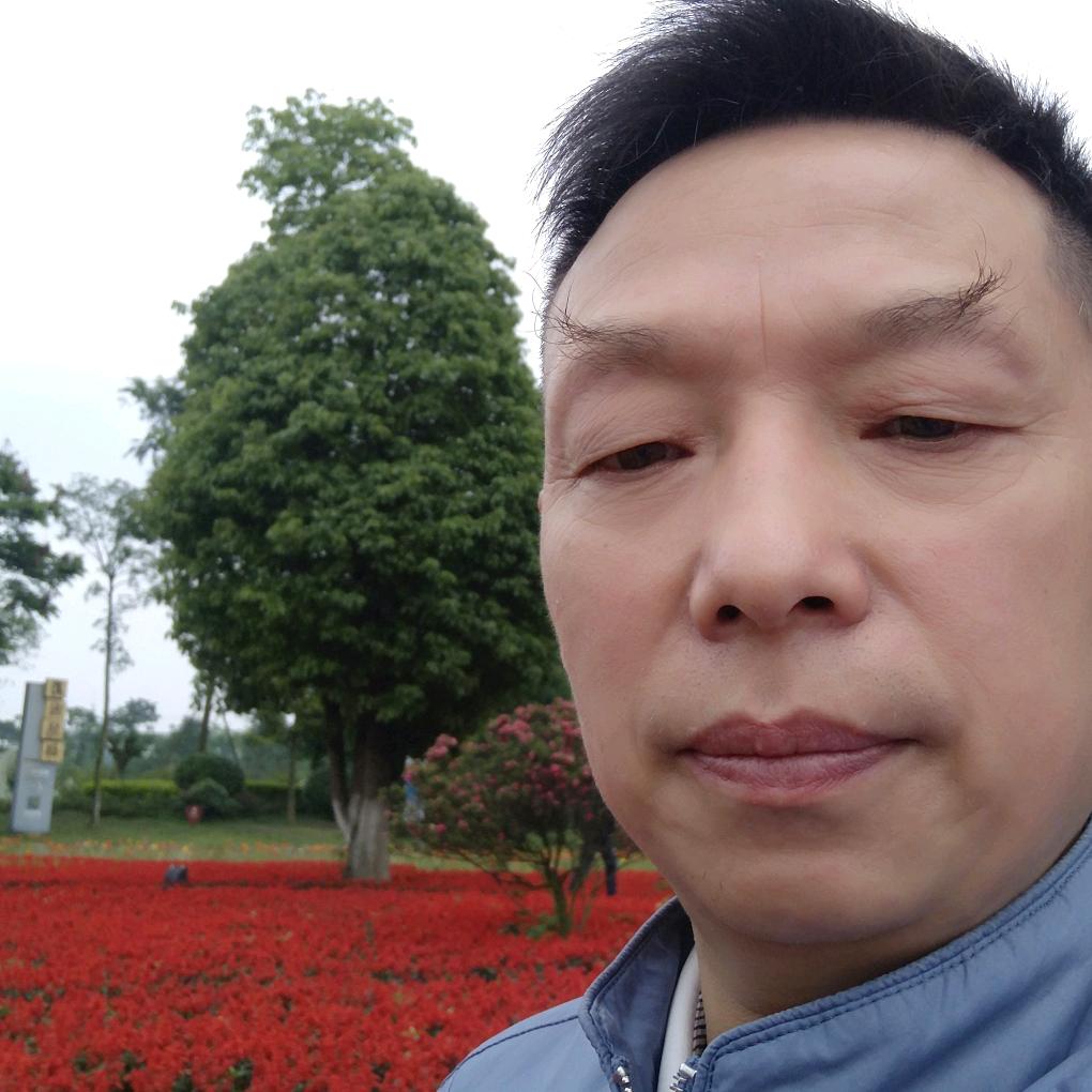 军哥北站理发师