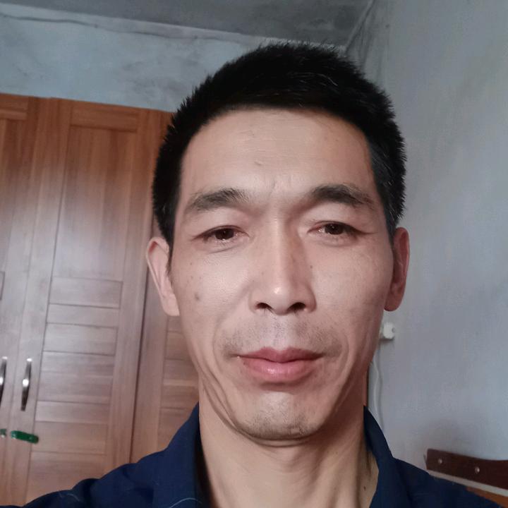 向兴龙
