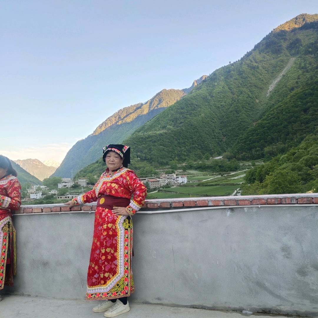 何大姐（下午14.20）